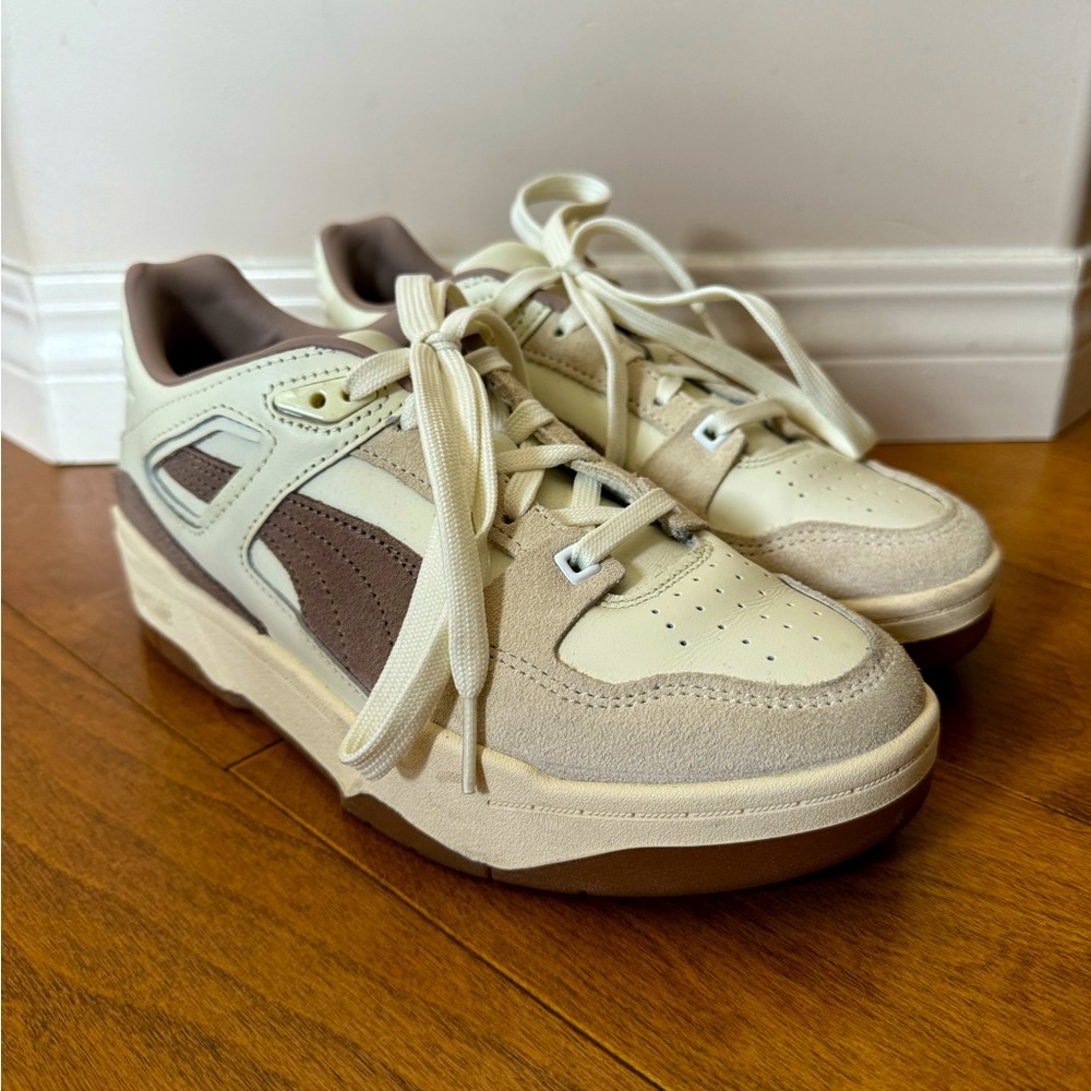 Puma Cream and Brown Women's Athletic Sneakers